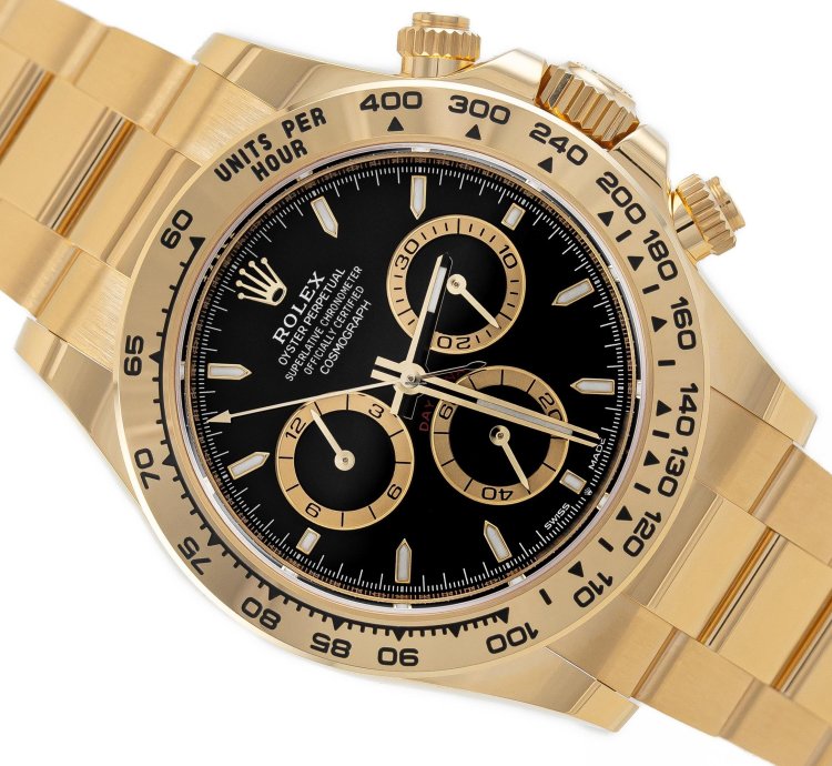 Rolex Daytona Cosmograph Daytona Black Dial 18k Gold Ref 126508 Full Set 2023