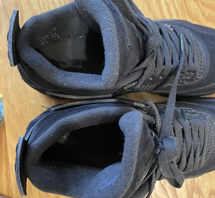 Air Jordan 4 Black Cat 2020 Retro