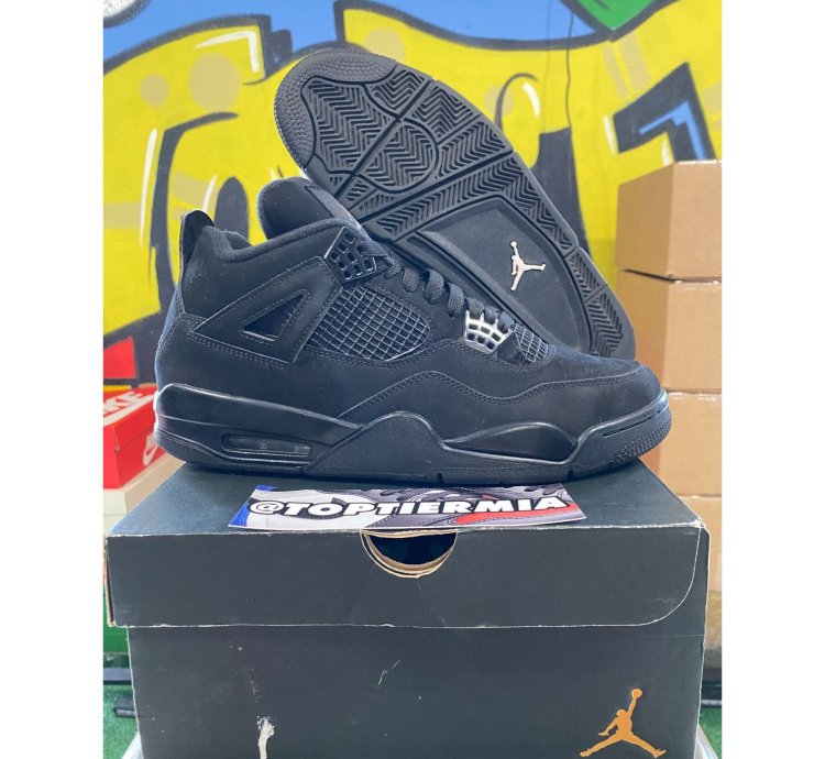 Air Jordan 4 Black Cat 2020 Sz 10 5