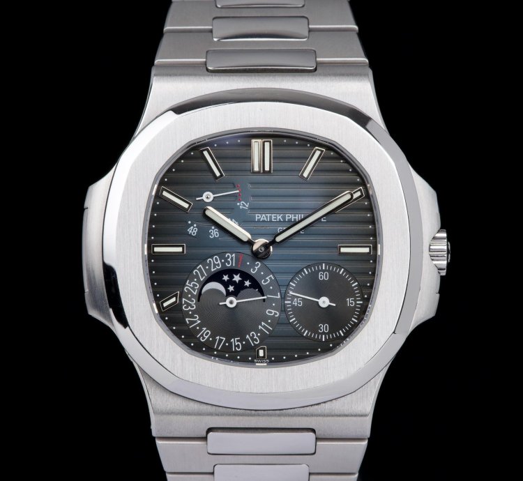 Patek Philippe Nautilus 5712 Full Set 2013