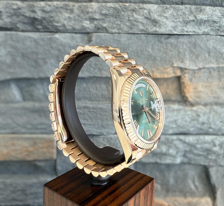 Rolex Day-date 40 40mm Ros Gold Green Dial New Ungetragen 01 2025