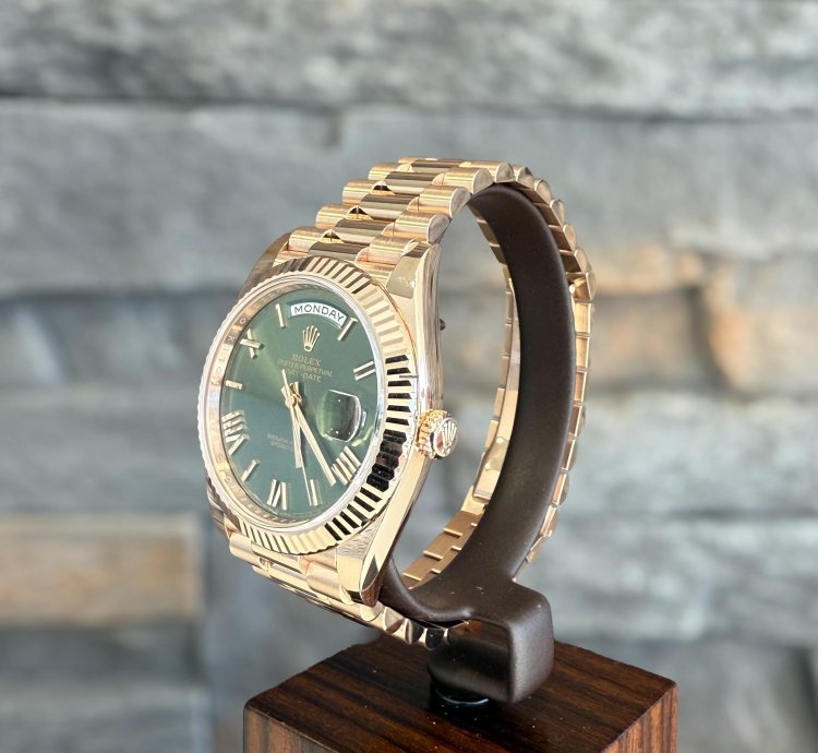 Rolex Day-date 40 40mm Ros Gold Green Dial New Ungetragen 01 2025