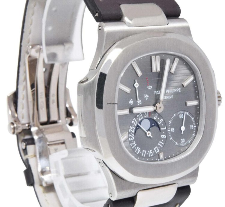 Patek Philippe Nautilus 5712 Nautilus Complication 18k White Gold Watch 5712g-001