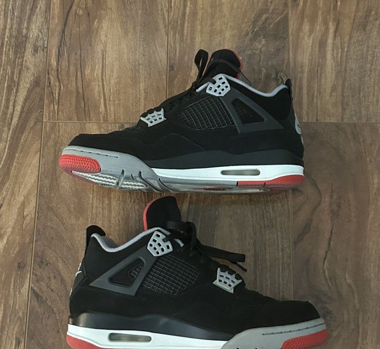 Air Jordan 4 Bred Retro 2019