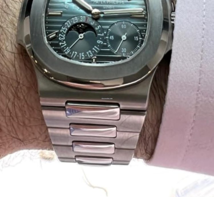 Patek Philippe Nautilus 5712a Ultrarare Geneva Sealedition