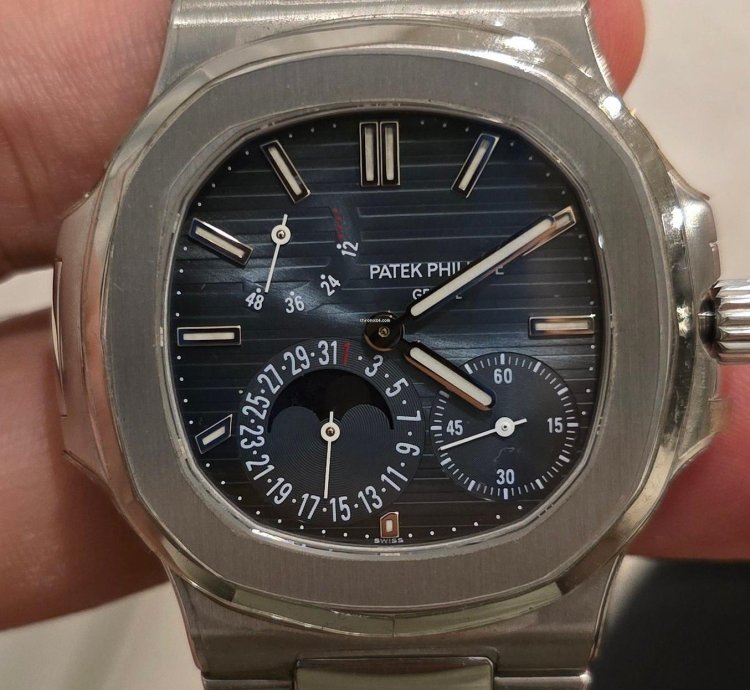 Patek Philippe Nautilus 5712a Ultrarare Geneva Sealedition