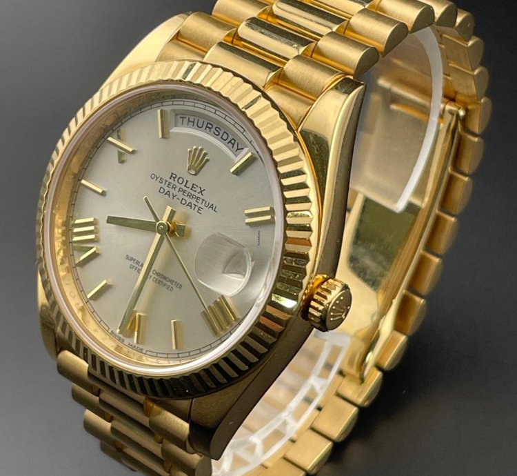 Rolex Day-date 40 40mm Silver Roman Dial