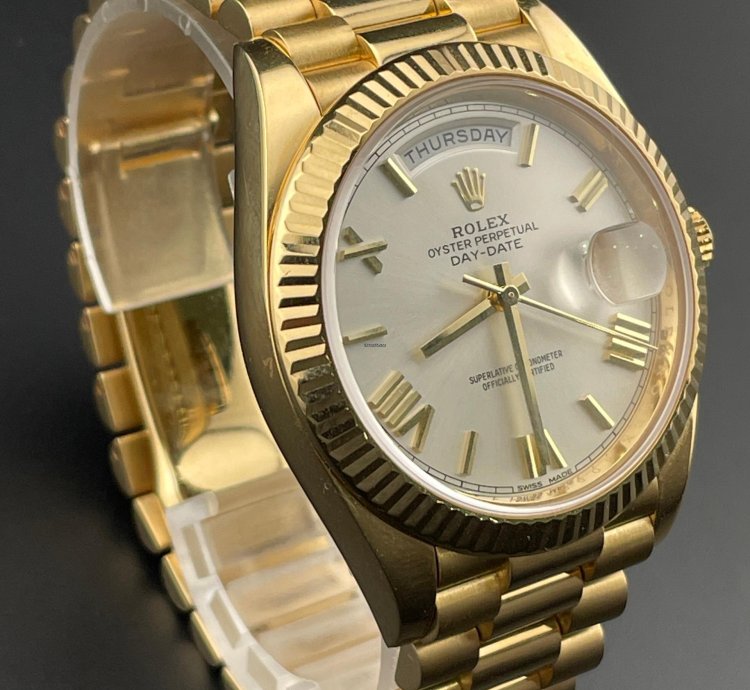 Rolex Day-date 40 40mm Silver Roman Dial