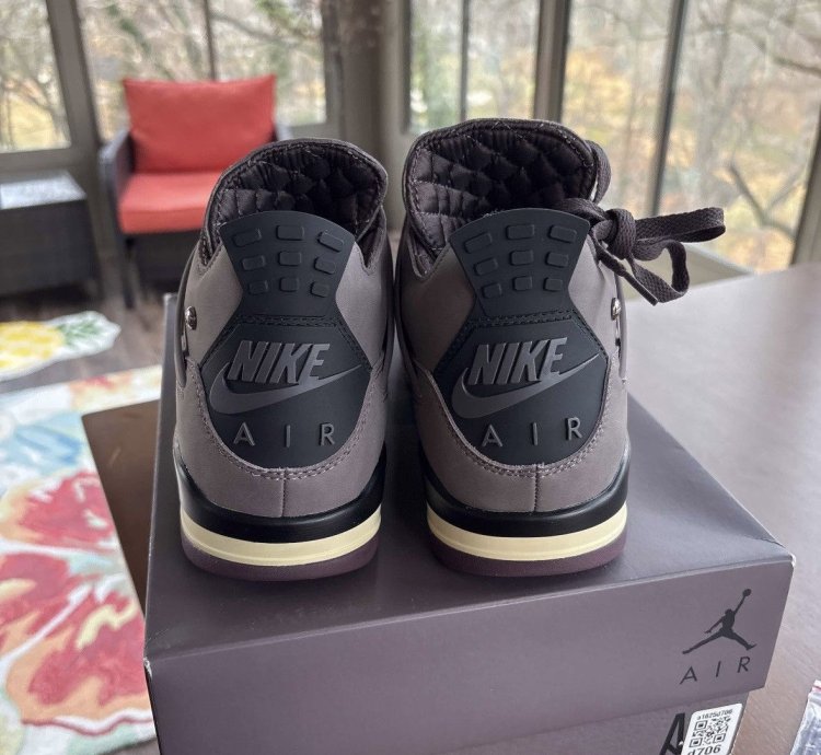 Air Jordan 4 Ma Maniere