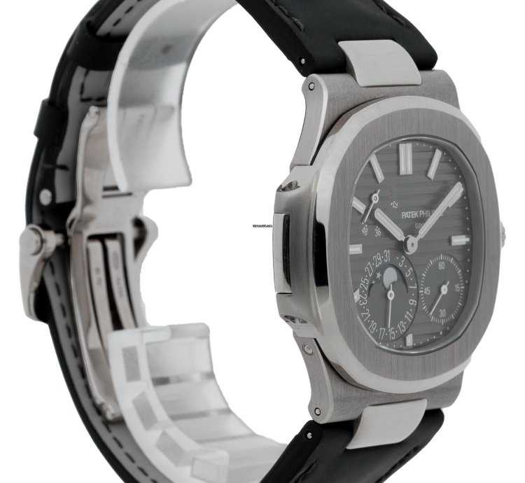 Patek Philippe Nautilus 5712g 2024 Full Set