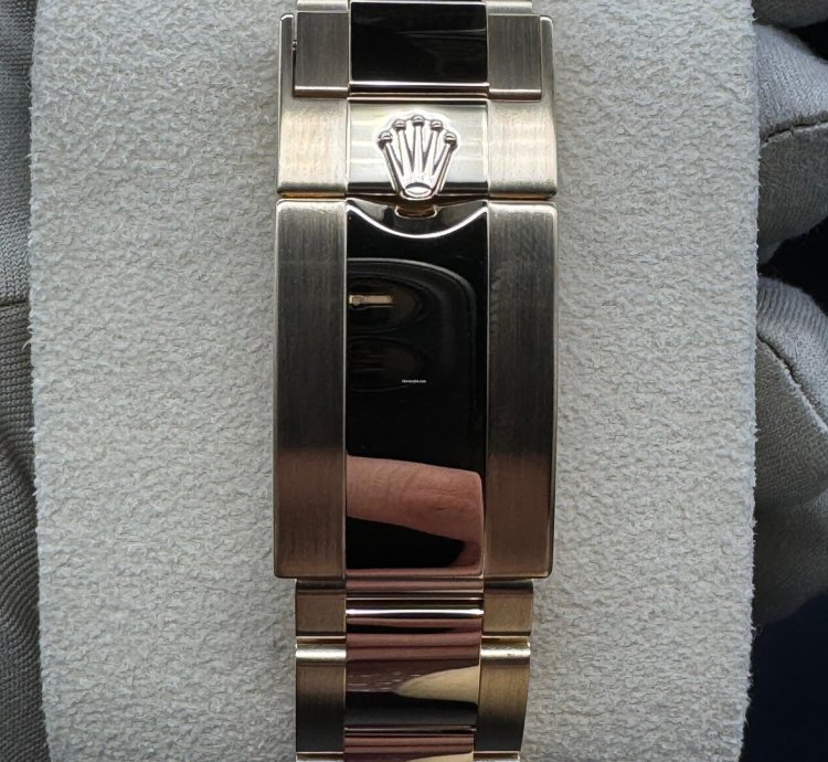 Rolex Daytona Cosmograph Daytona Black Diamond Dial Unworn