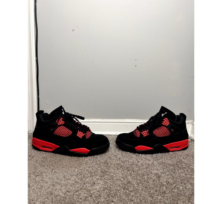 Air Jordan 4 Red Thunder Shoes