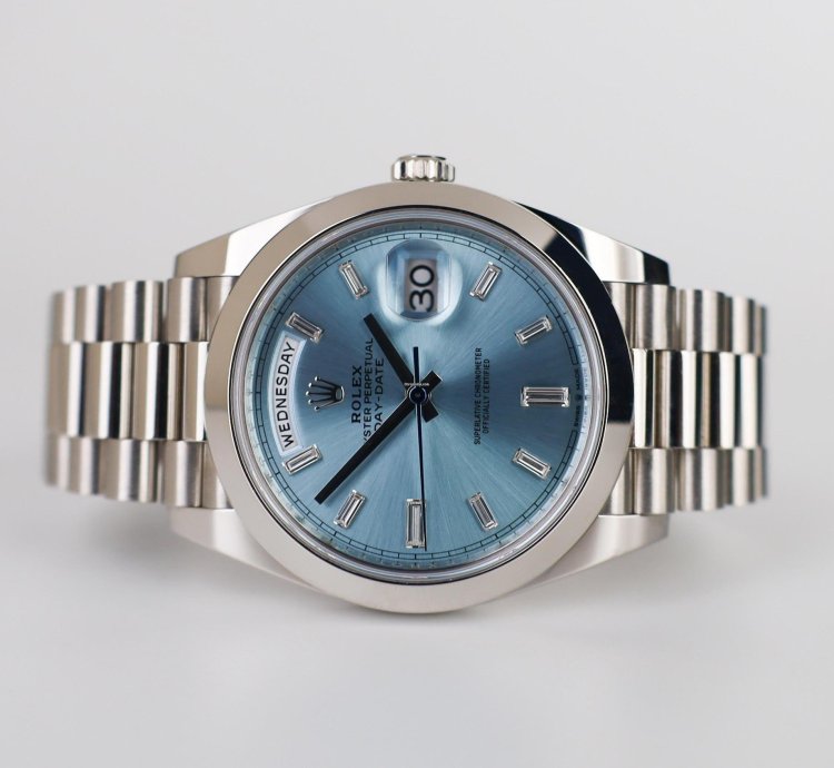 Rolex Day-date 40 40mm Smooth Bezel Platinum Ice Blue Baguette Diamond Dial Presidential Band