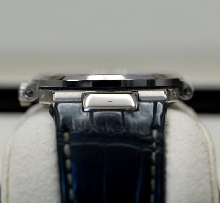 Patek Philippe Nautilus 5712g-001 Full Set 2015