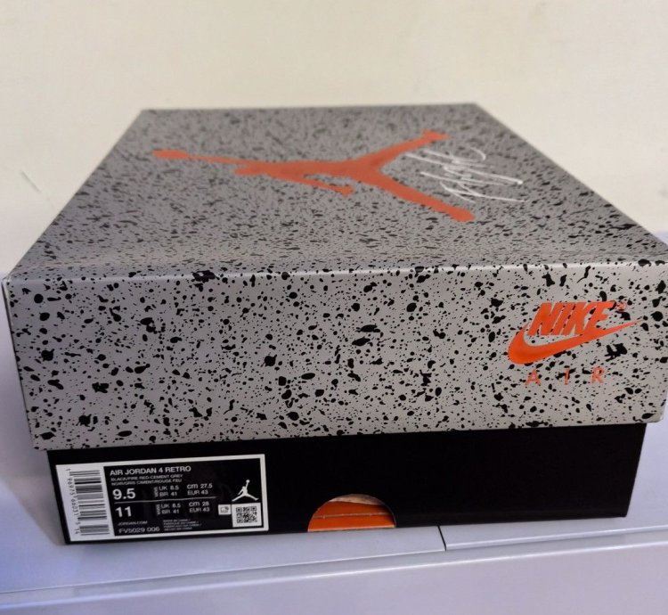 Air Jordan 4 Retro Bred Reimagined