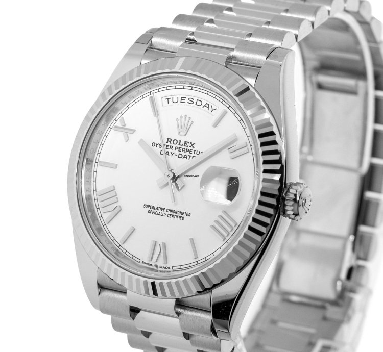 Rolex Day-date 40 40mm White Gold White Roman Dial President 228239
