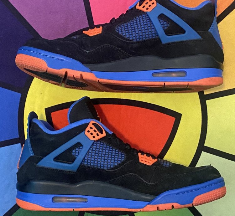 Air Jordan 4 Retro Cavs 2012