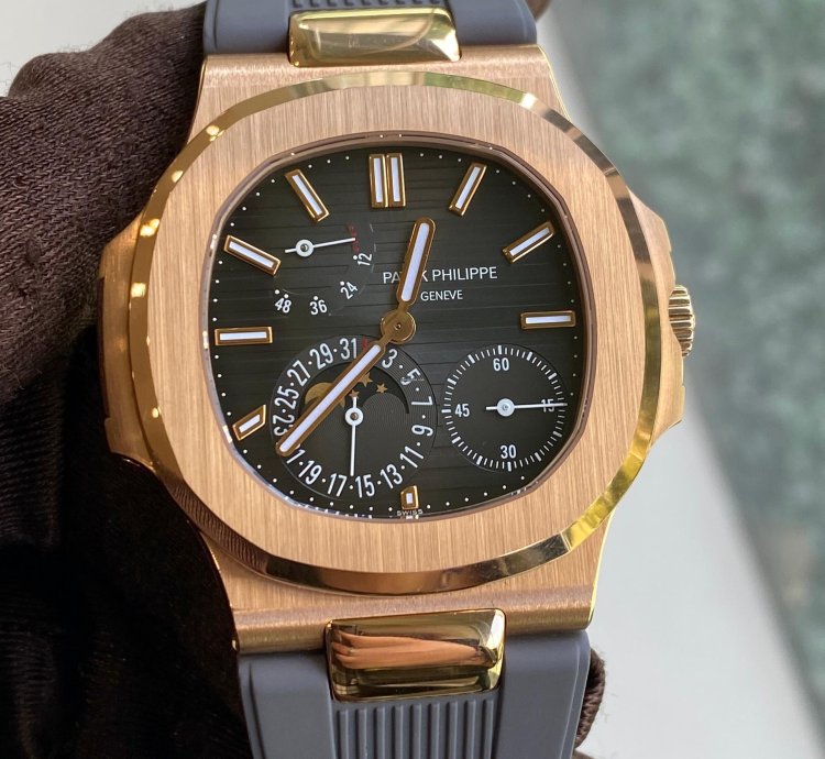 Patek Philippe Nautilus 5712r