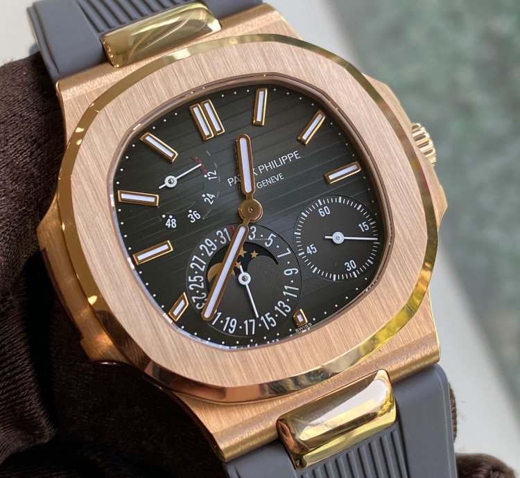 Patek Philippe Nautilus 5712r