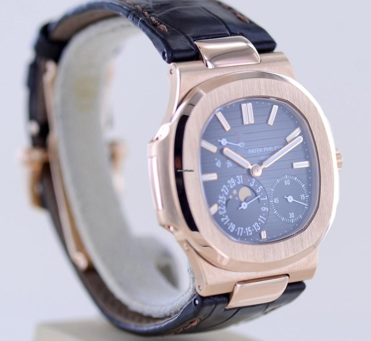 Patek Philippe Nautilus 5712r Moon 18k Ros Gold Power Reserve Cal 240 Ps 2017
