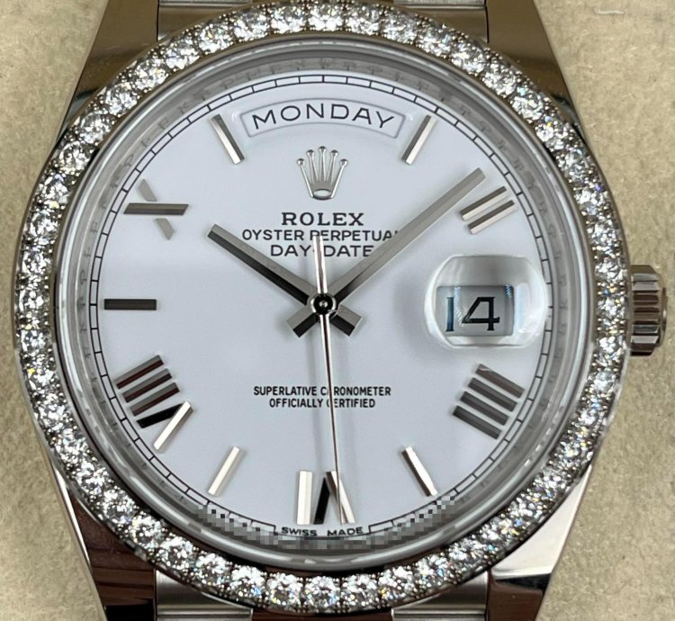 Rolex Day-date 40 40mm White Roman Dial White Gold Bracelet 228349rbr Unworn 2022