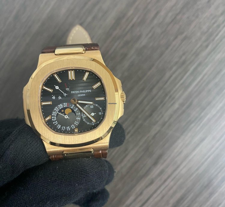 Patek Philippe Nautilus 5712r Nautilus
