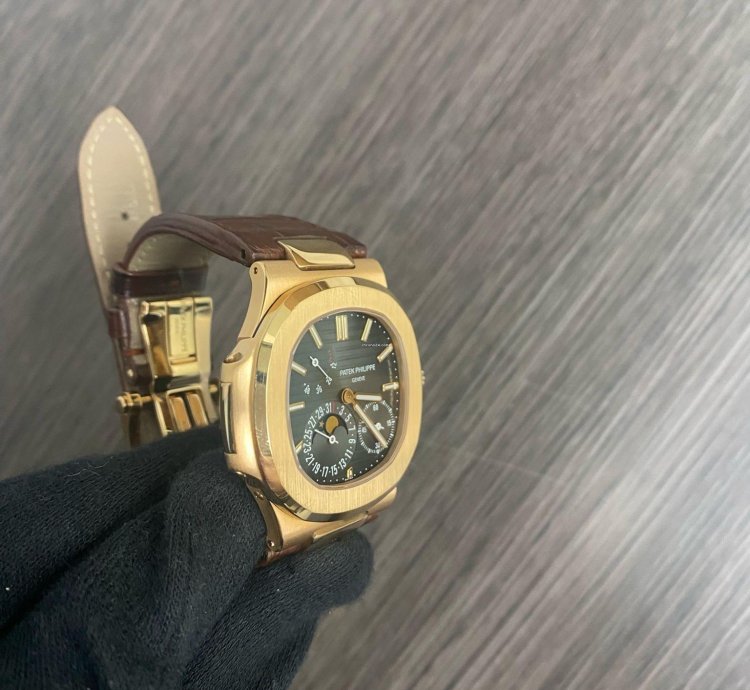 Patek Philippe Nautilus 5712r Nautilus