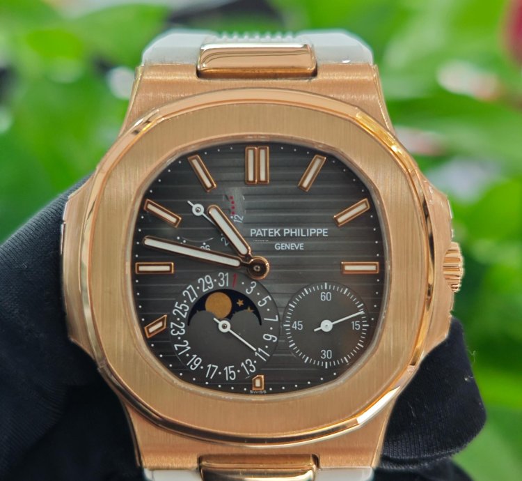 Patek Philippe Nautilus 5712r-001