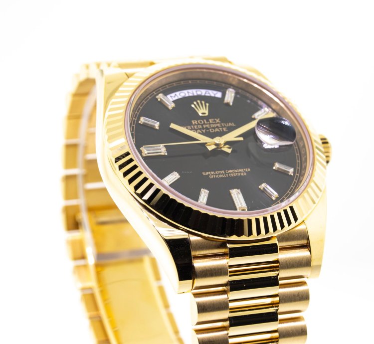 Rolex Day-date 40 40mm Yellow Gold Black Baguette Diamond Dial Fluted Bezel 228238