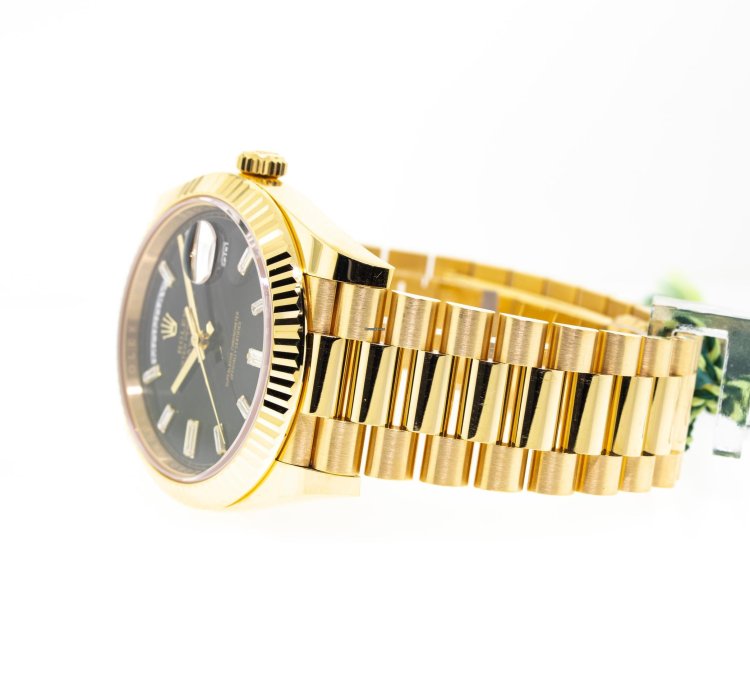 Rolex Day-date 40 40mm Yellow Gold Black Baguette Diamond Dial Fluted Bezel 228238