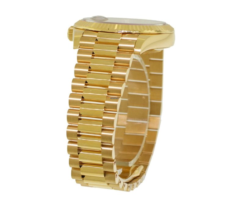 Rolex Day-date 40 40mm Yellow Gold Green Ombre Roman Dial Fluted Bezel 228238