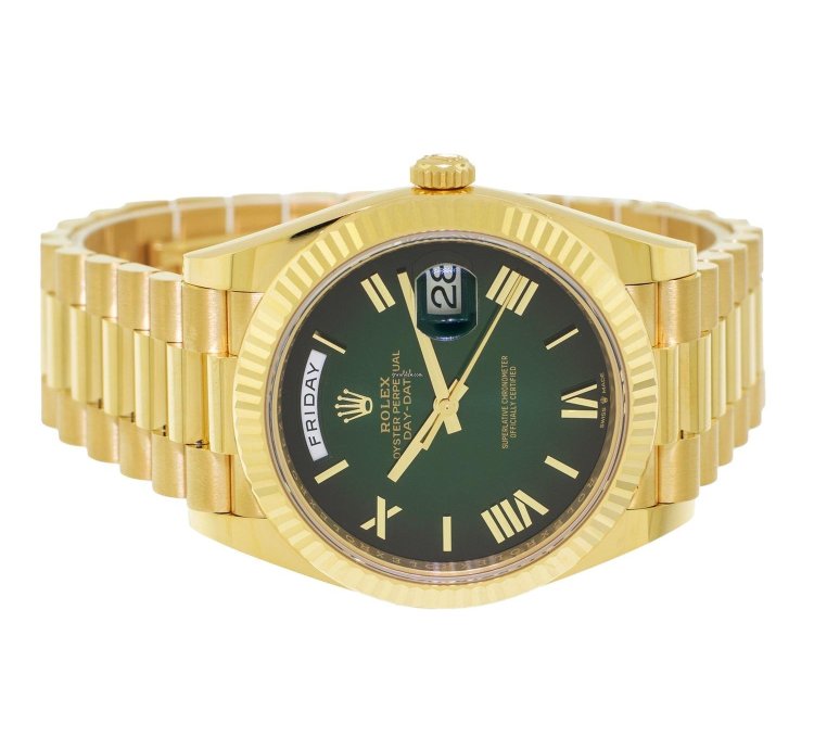 Rolex Day-date 40 40mm Yellow Gold Green Ombre Roman Dial Fluted Bezel 228238