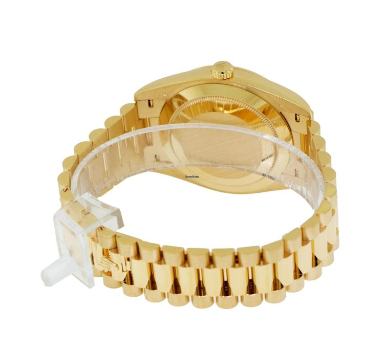 Rolex Day-date 40 40mm Yellow Gold Green Roman Dial Fluted Bezel 228238