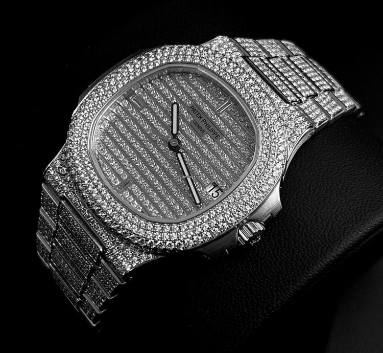 Patek Philippe Nautilus 5719 1g-001