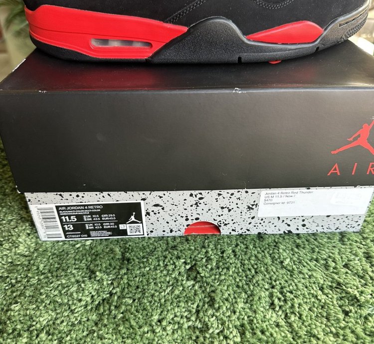 Air Jordan 4 Retro Red Thunder