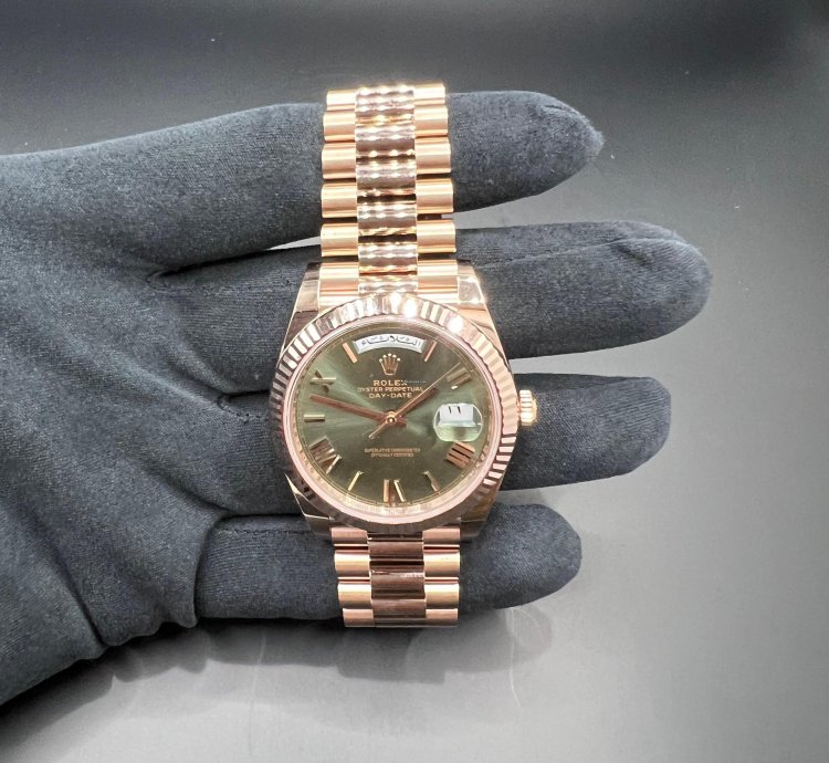 Rolex Day-date 40 Arabic Calendar Very Rare Olive Green Dial Full Rose Gol 40mm