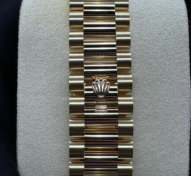 Rolex Day-date 40 Baguette Diamond Dial Unworn