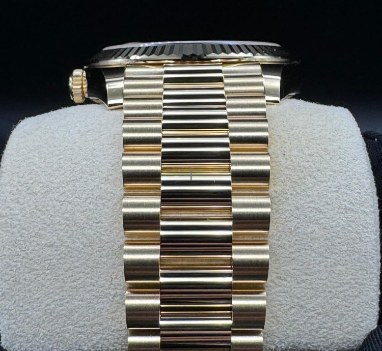 Rolex Day-date 40 Baguette Diamond Dial Unworn