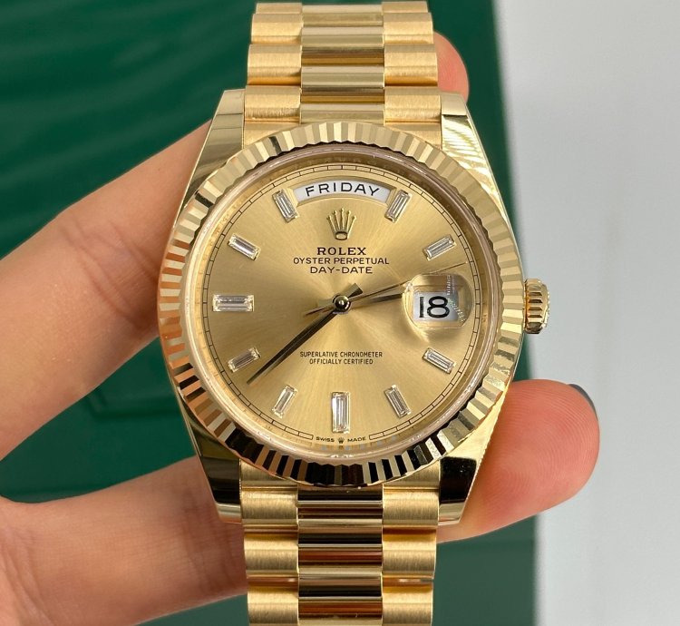 Rolex Day-date 40 Baguette Diamonds Champagne Dial