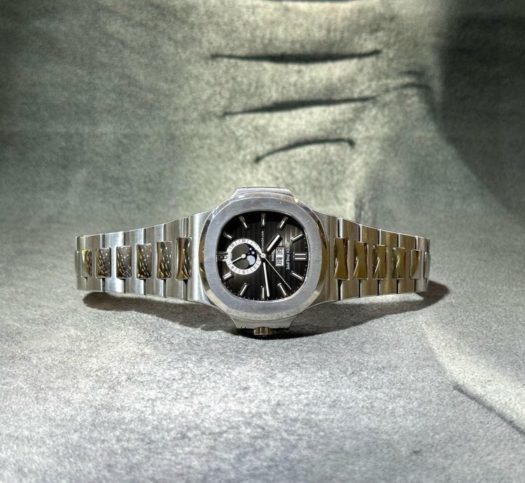Patek Philippe Nautilus 5726 1a-001