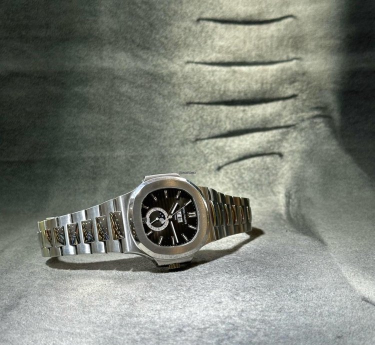 Patek Philippe Nautilus 5726 1a-001