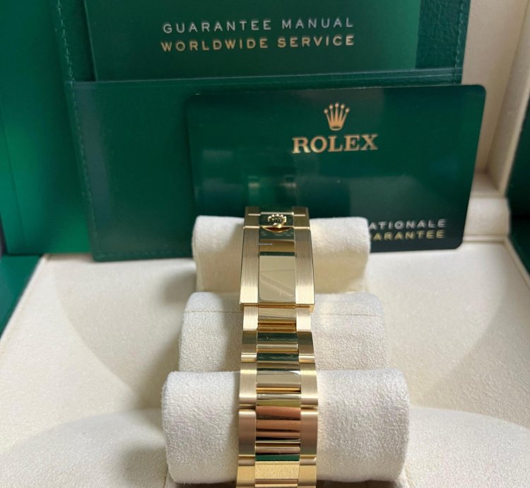 Rolex Daytona Cosmograph Daytona Golden Index Dial Oyster Bracelet 126508