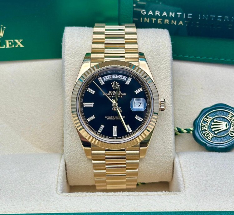 Rolex Day-date 40 Black Baguette