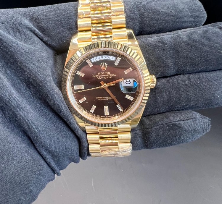 Rolex Day-date 40 Black Baguette Diamond Dial Full Yellow Gold
