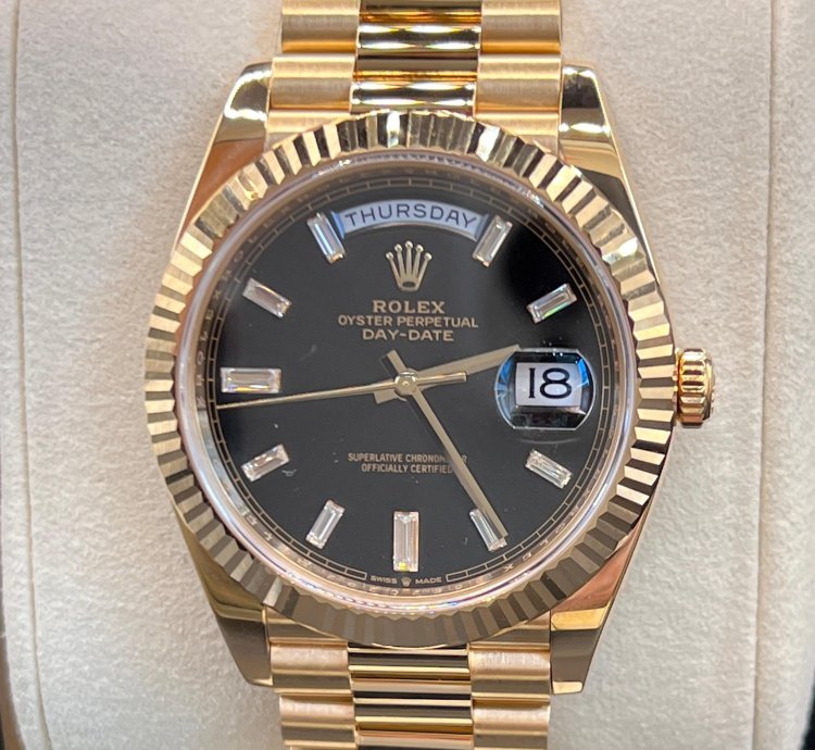 Rolex Day-date 40 Black Baguette Diamond Dial Full Yellow Gold