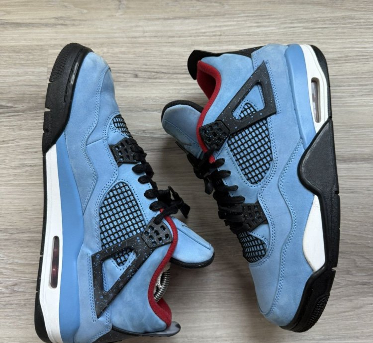 Air Jordan 4 Retro Travis Scott Houston Oilers