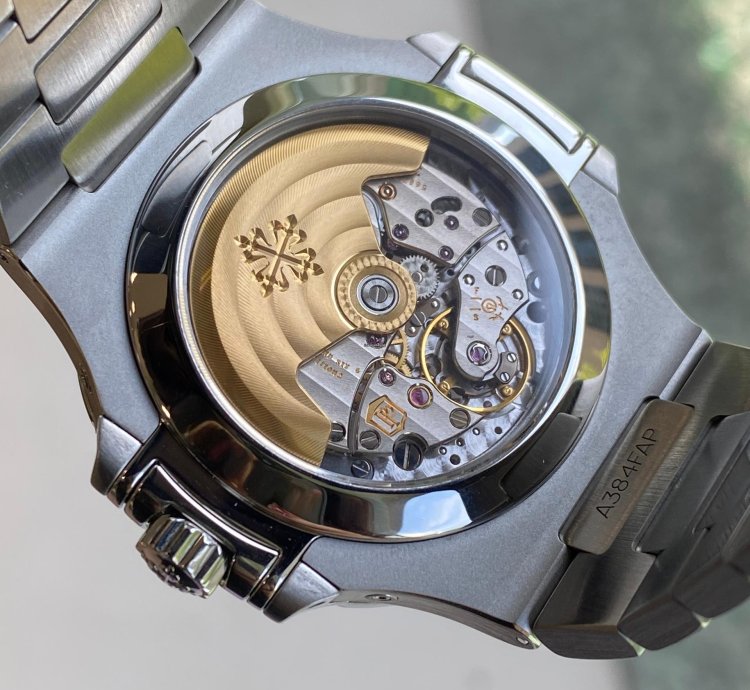 Patek Philippe Nautilus 5726 1a-010
