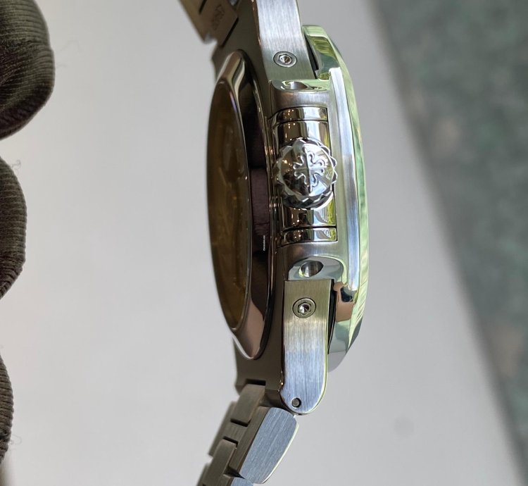 Patek Philippe Nautilus 5726 1a-010