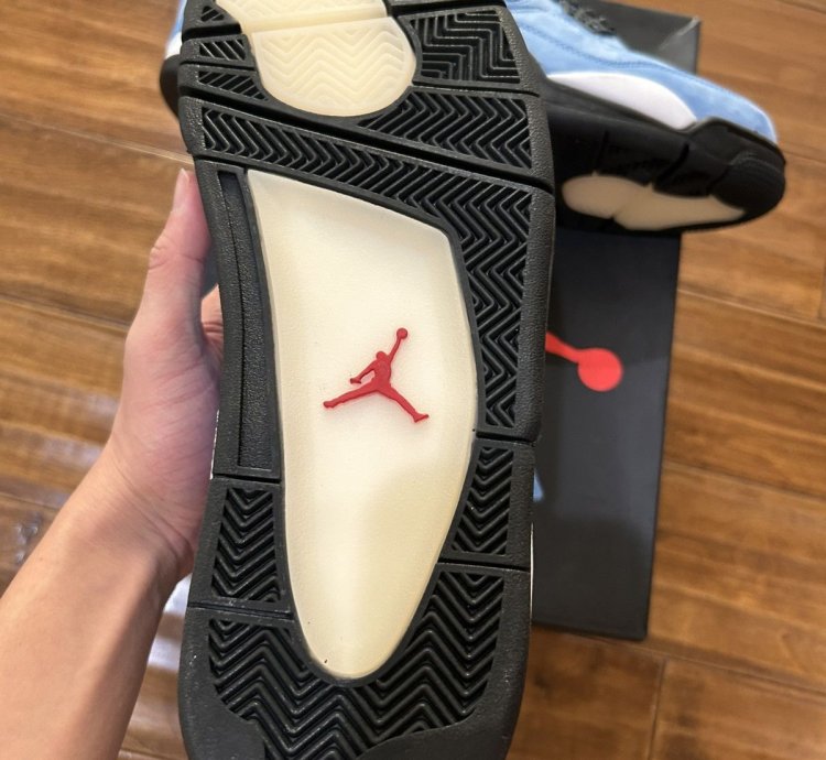 Air Jordan 4 Retro Travis Scott University Blue Cactus Jack