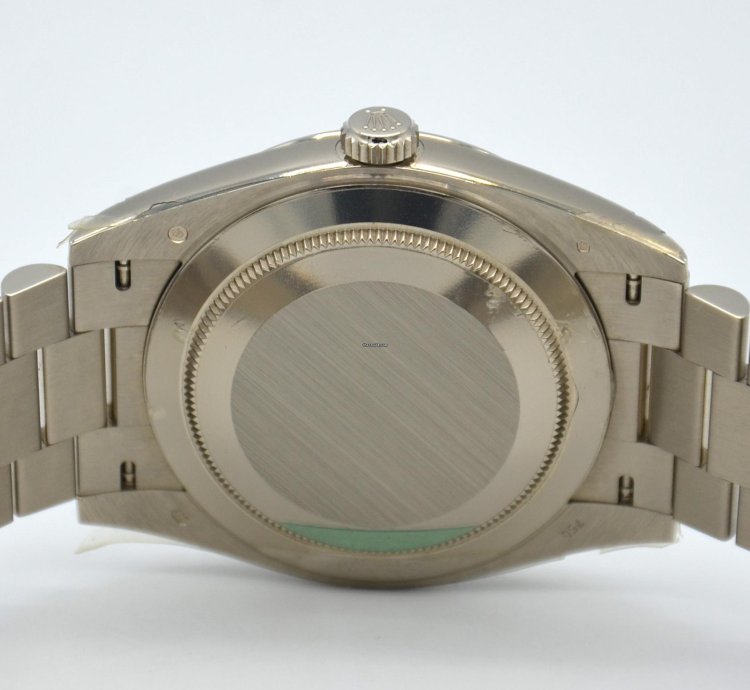Rolex Day-date 40 Black Dial 10 Baguette Diamond